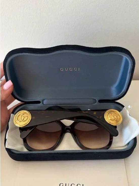 Gucci Brown Tortoiseshell Sunglasses with Gold Coin Medallions - Picture 3 of 6